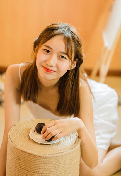 身边那些有特点的人三年级下册作文